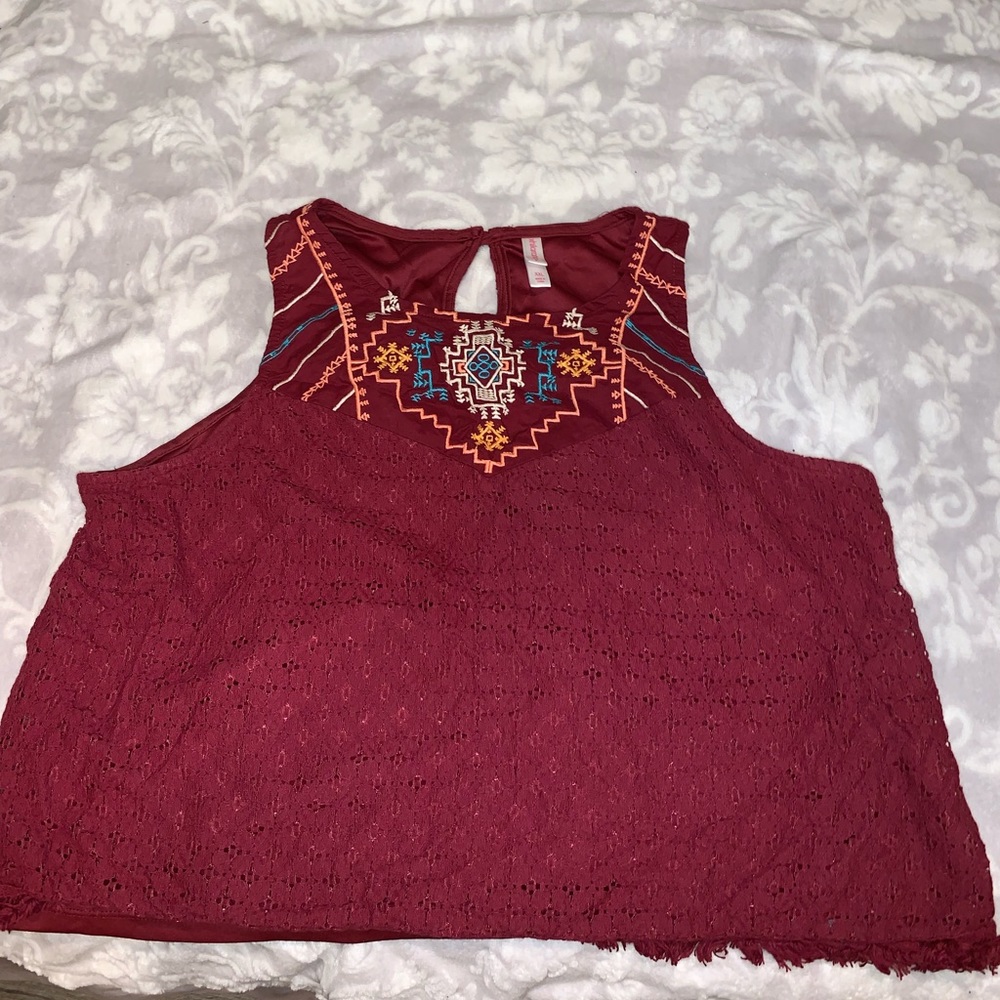 Maroon crop top